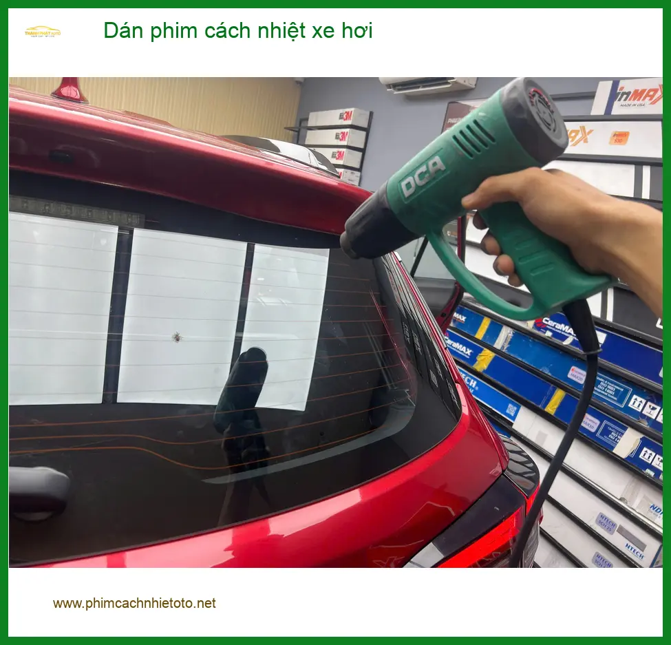 Anh Kiên dán phim cách nhiệt xe hơi Creta tại Quận 9 chống nóng mùa hè