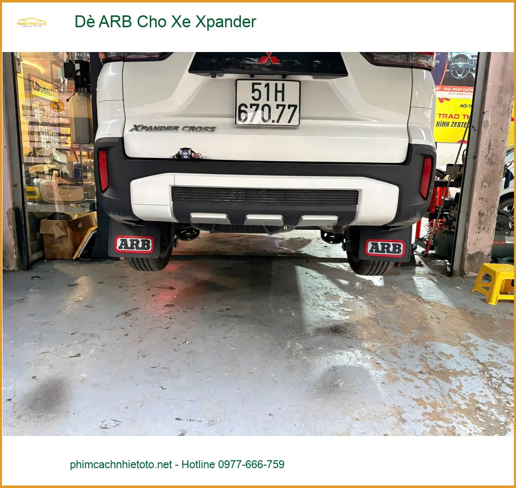 Anh Nhật lắp Dè ARB cho Xpander chống văng bùn đất tại Bình Tân