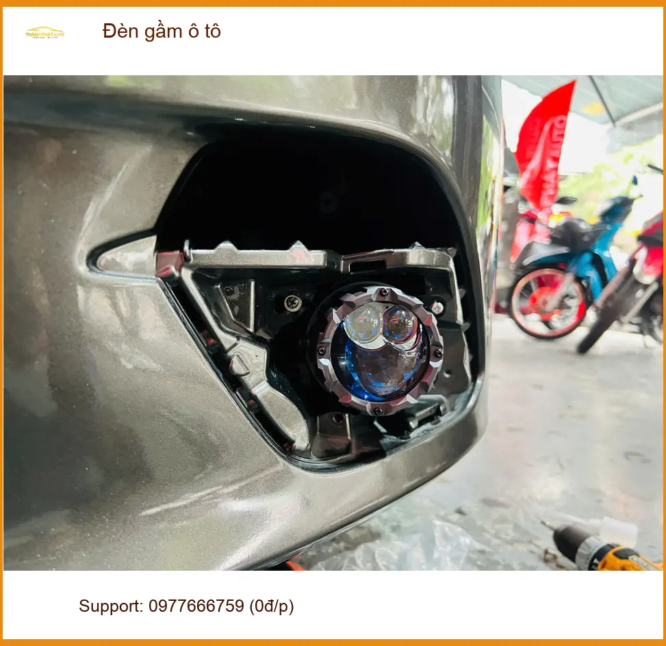 Chú Phiên nâng cấp đèn gầm ô tô Suzuki Swift tại Quận 1 vì thiếu sáng