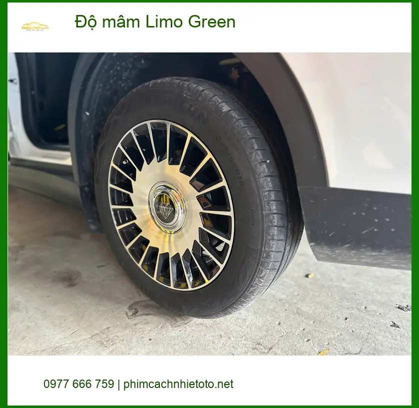 Anh Lâm độ mâm Limo Green cho Honda CRV tại Quận Bình Thạnh để xe trông sang trọng hơn