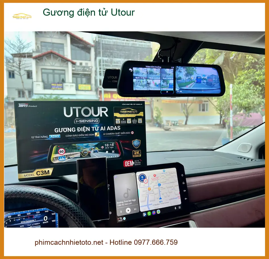 Chị Thảo lắp Gương điện tử Utour cho Honda CR-V ở Quận 5 để lùi xe an toàn hơn