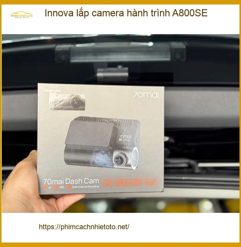 Chú Phát lắp camera hành trình A800SE cho Innova tại Thủ Đức cần gấp