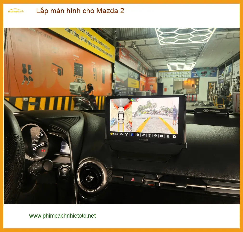 Anh Dũng lắp màn hình cho Mazda 2 tại Quận 6 để nâng cấp trải nghiệm giải trí ảnh thực tế 3