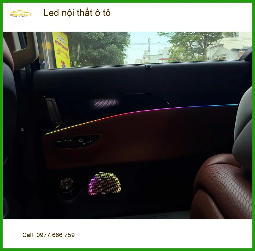 Anh Minh độ Led nội thất ô tô Hyundai Santa Fe tại Hóc Môn để khoang xe thêm sang trọng
