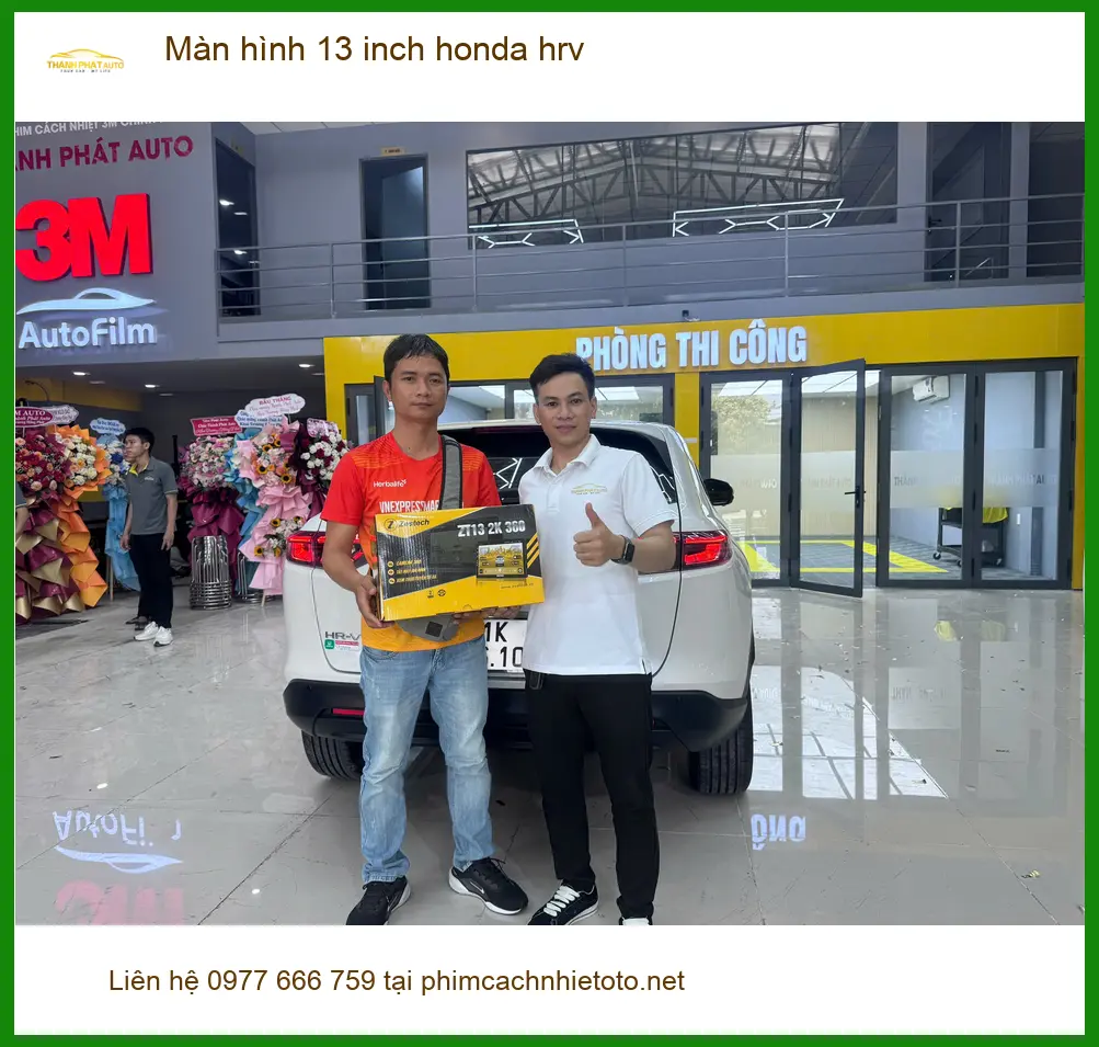 Anh Quang lắp màn hình 13 inch Honda HR-V tại Thủ Đức để lái xe tiện nghi hơn. ảnh thực tế 2