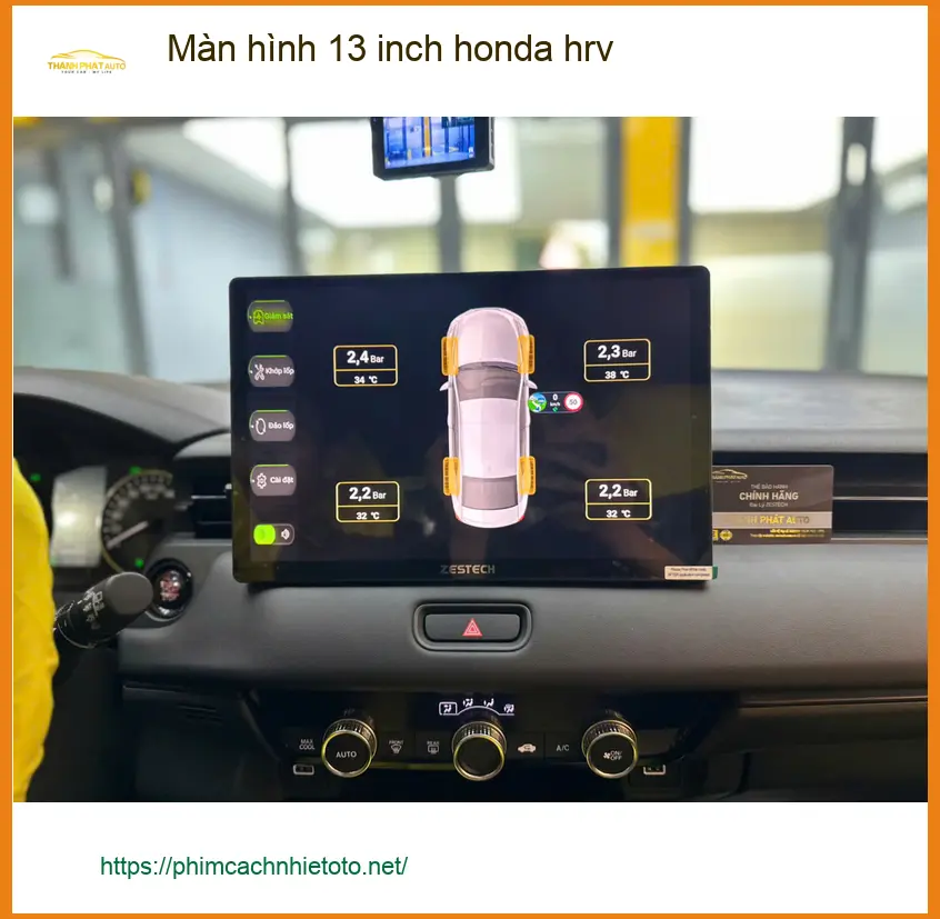 Anh Quang lắp màn hình 13 inch Honda HR-V tại Thủ Đức để lái xe tiện nghi hơn. ảnh thực tế 5