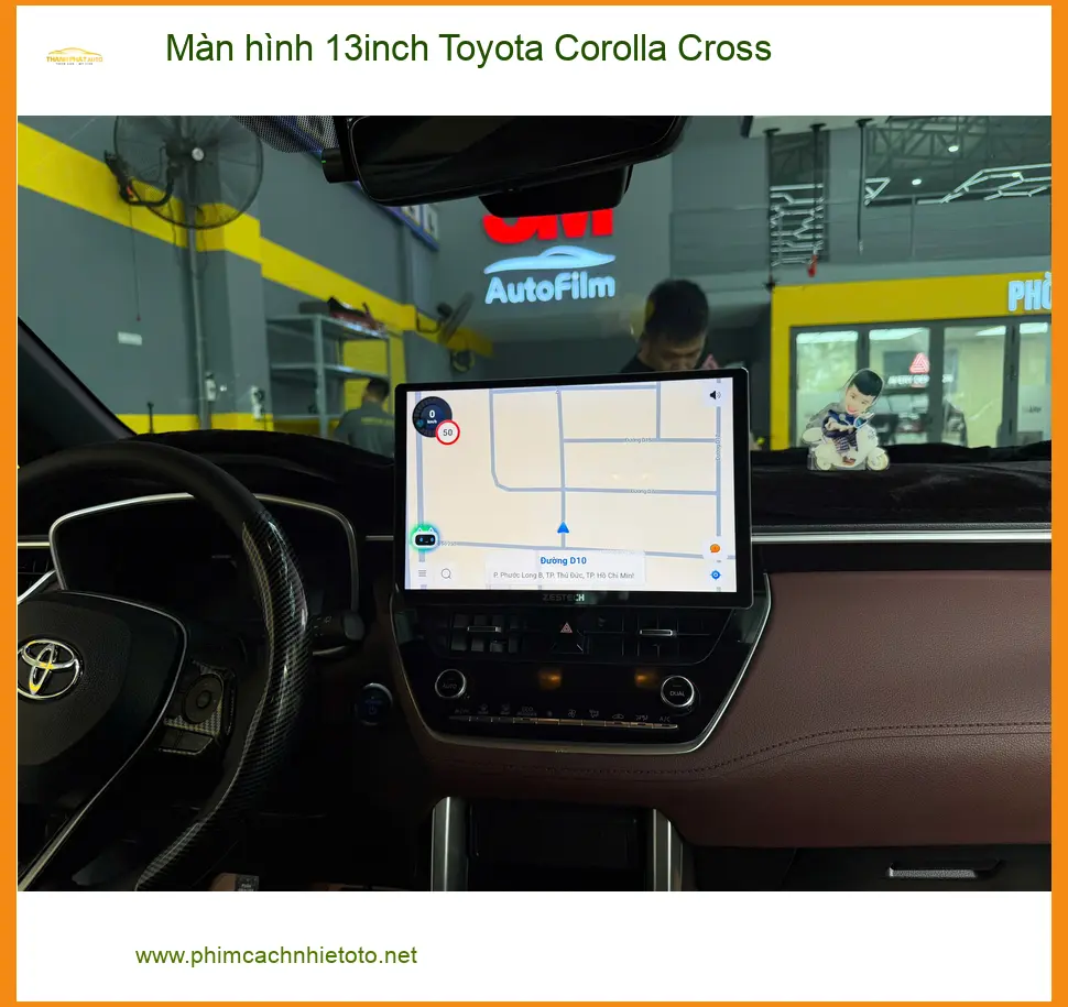 Anh Trọng nâng cấp màn hình 13inch Toyota Corolla Cross Quận Tân Phú