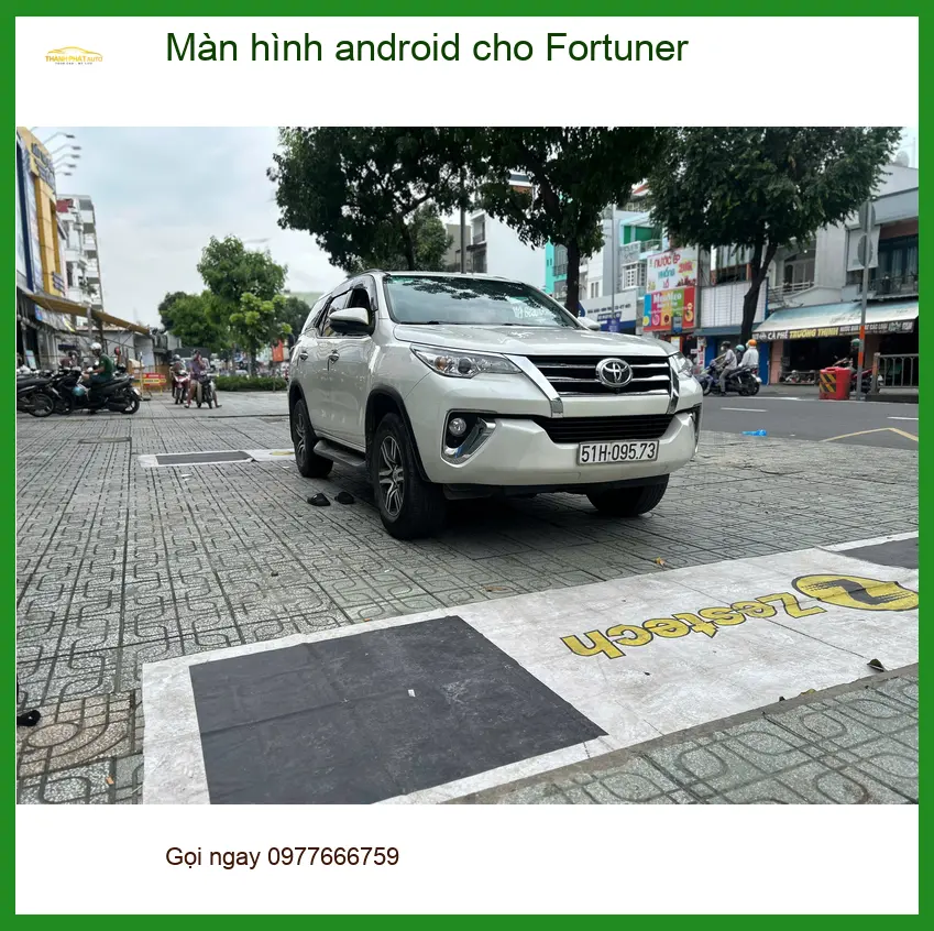 Anh Kiên lắp màn hình android cho Fortuner tại Quận 9 vì màn zin quá cũ ảnh thực tế 3