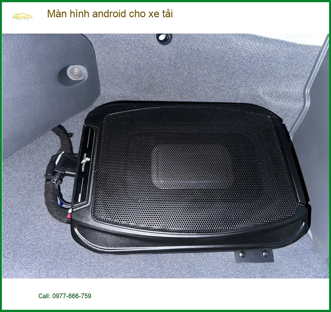 Anh Khải lắp màn hình Android xe tải Fuso tại Quận 2 để có bản đồ và giải trí. ảnh thực tế 4