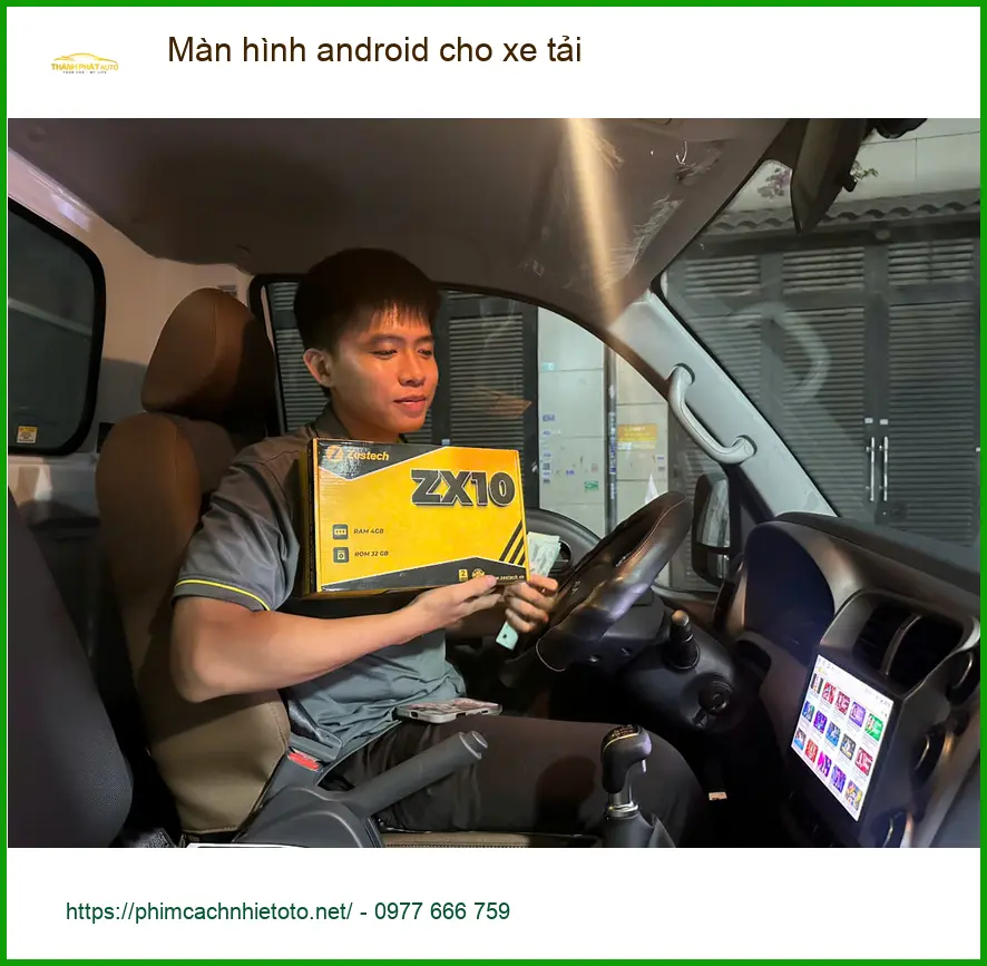 Chú Phát nâng cấp màn hình Android cho xe tải Isuzu tại Quận 6 vì màn zin quá cũ