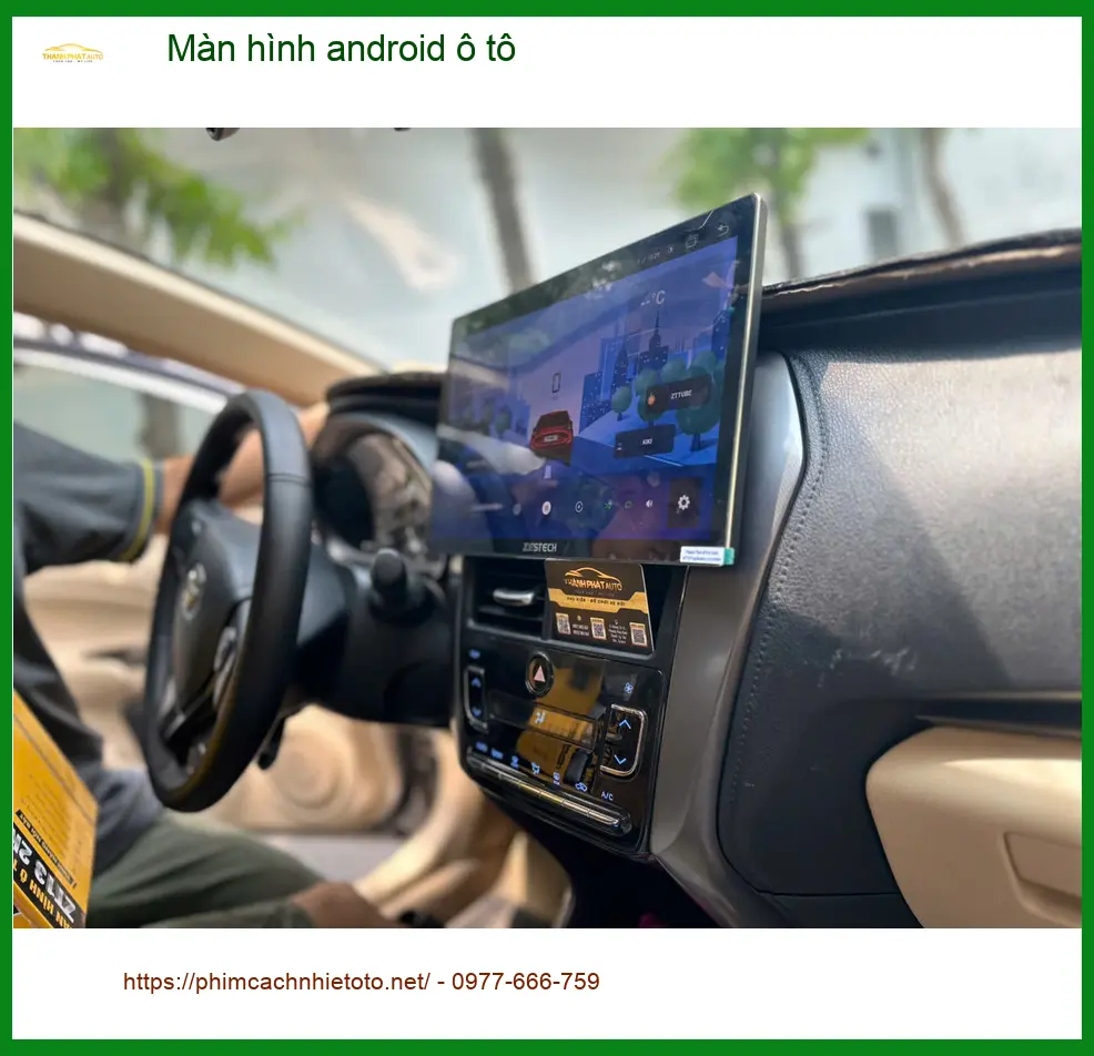 Anh Nhật nâng cấp màn hình android ô tô cho VinFast Lux A2.0 tại Quận 2 vì màn zin quá lỗi thời