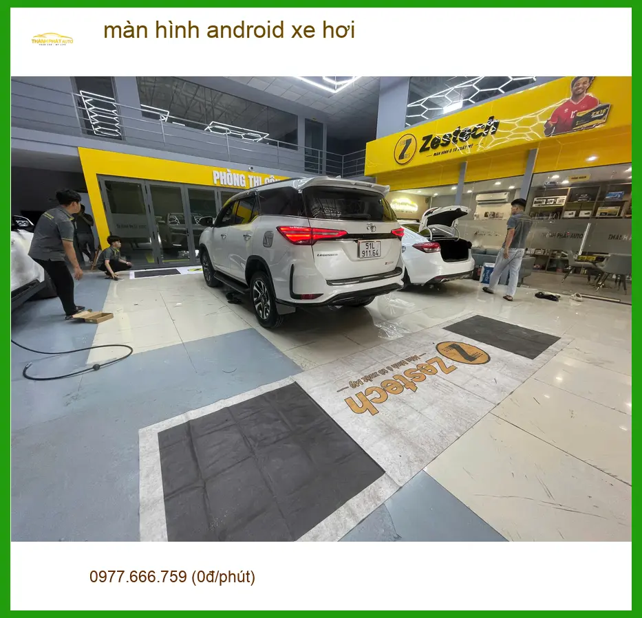 Anh Minh Khôi lắp màn hình Android xe hơi cho Hyundai Accent ở Thủ Đức.