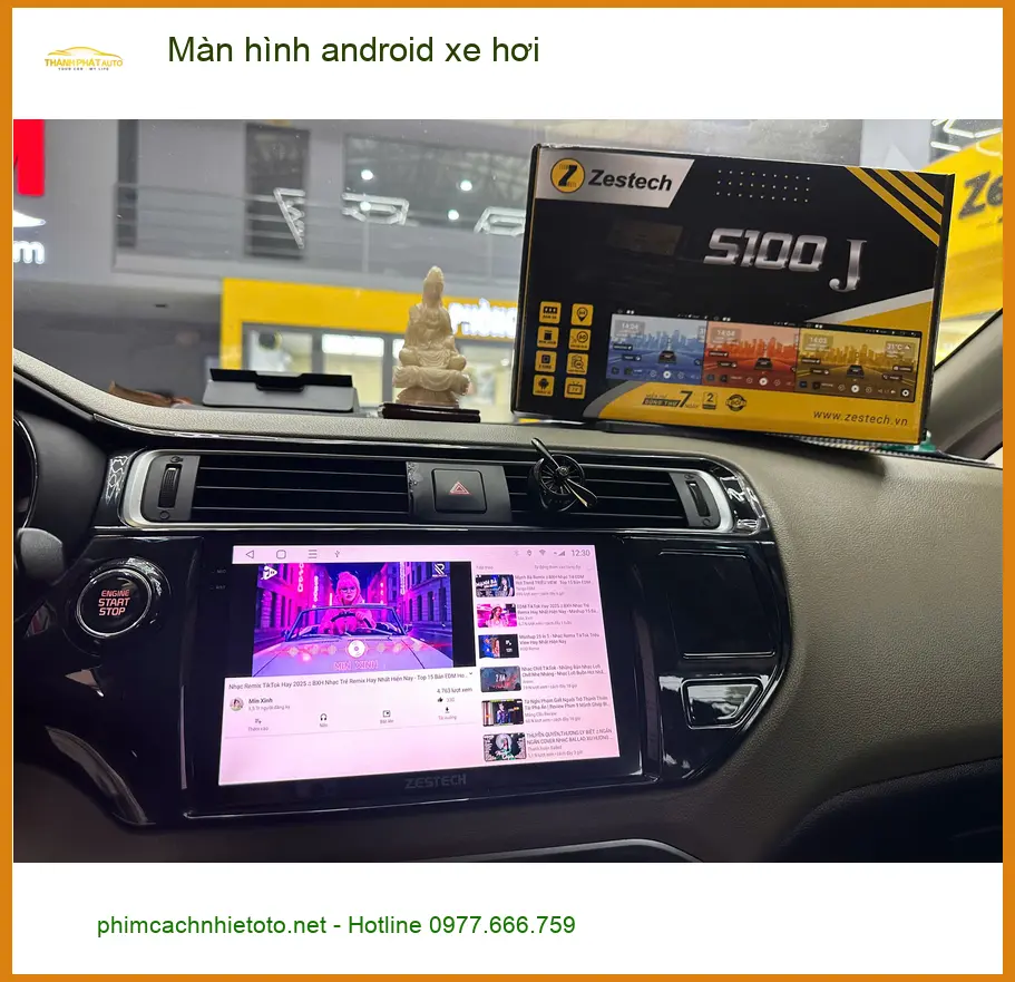 Chị Thúy nâng cấp màn hình Android cho Hyundai Accent tại Quận 3 vì màn zin lỗi thời