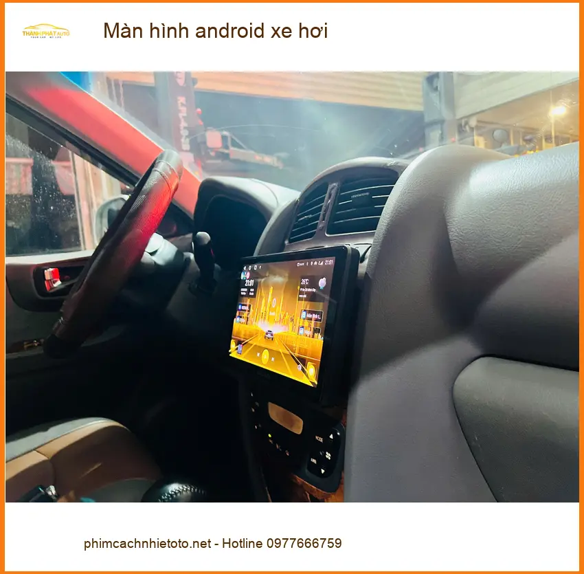 Chị Phương lắp màn hình Android xe Hyundai Creta tại Hóc Môn vì màn zin lỗi thời