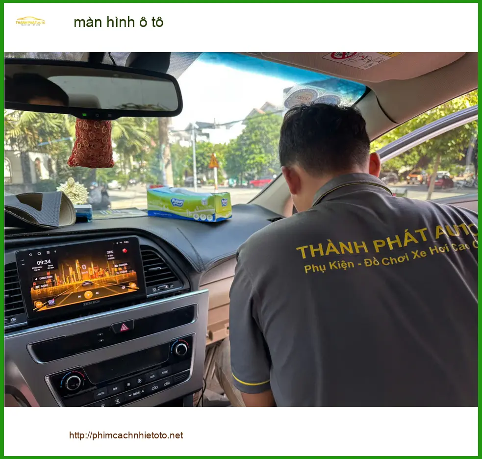 Chị Thảo lắp màn hình ô tô Kia K3 tại Gò Vấp, cần trải nghiệm thông minh ảnh thực tế 4