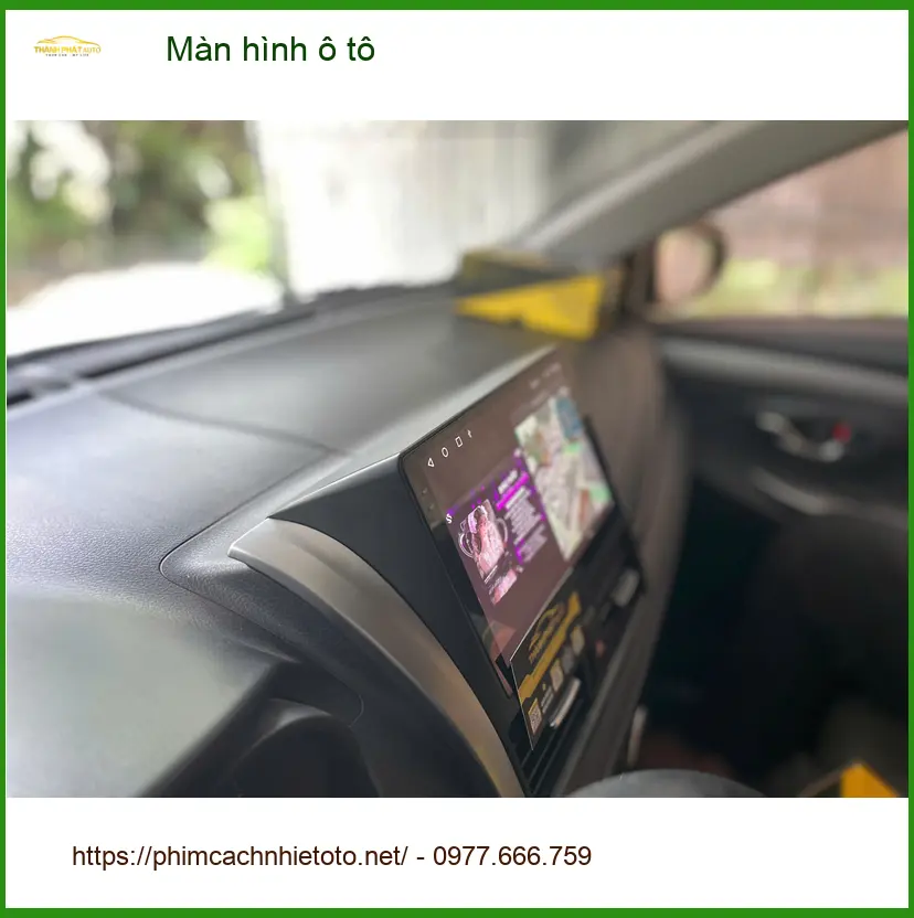 Anh Kiên nâng cấp màn hình ô tô cho Honda HR-V tại Quận Bình Tân để xem bản đồ và giải trí ảnh thực tế 4