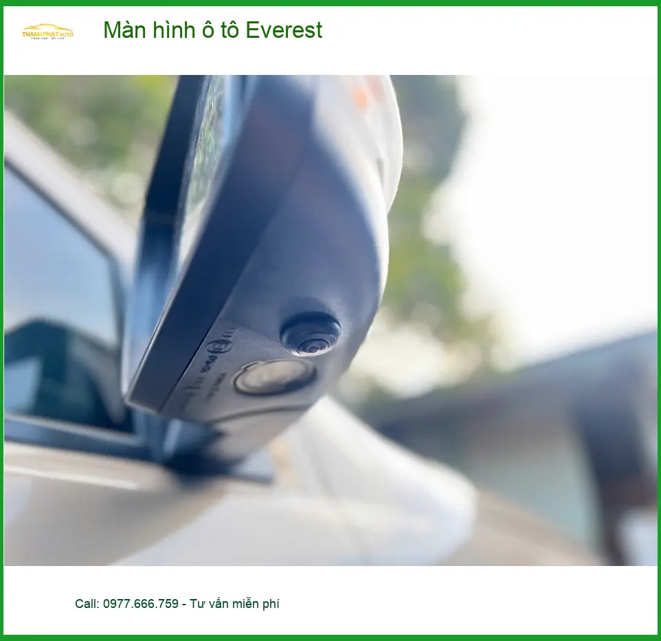 Anh Dũng nâng cấp màn hình ô tô cho Ford Everest tại Quận 12 vì thiếu tính năng ảnh thực tế 3