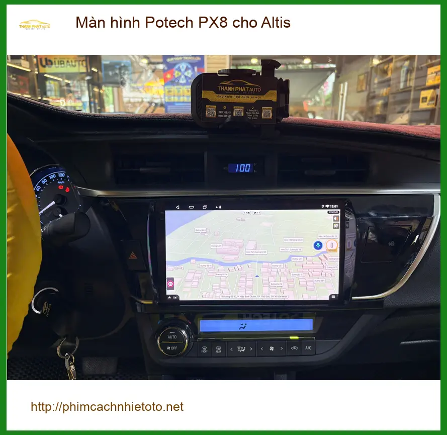 Anh Tấn nâng cấp màn hình Potech PX8 cho Altis tại Quận 9 vì màn cũ quá chậm ảnh thực tế 3