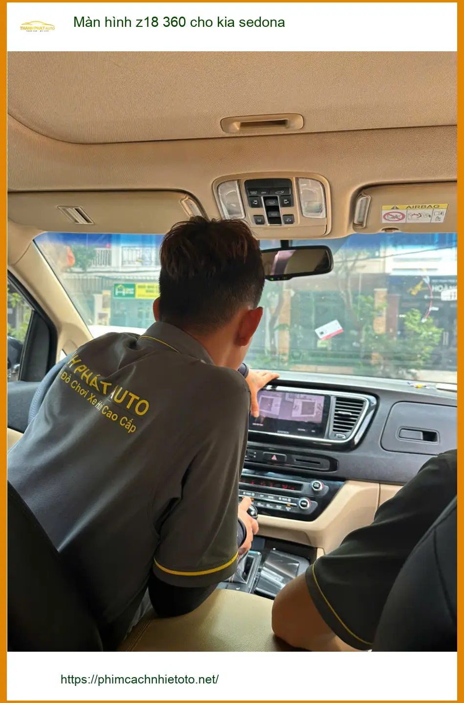 Anh Duy lắp màn hình Z18 360 cho Kia Sedona ở Nhà Bè để dễ quan sát ảnh thực tế 3