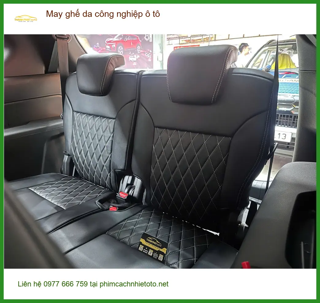 Anh Tùng may ghế da công nghiệp ô tô cho Toyota Camry tại Quận 10 ảnh thực tế 5