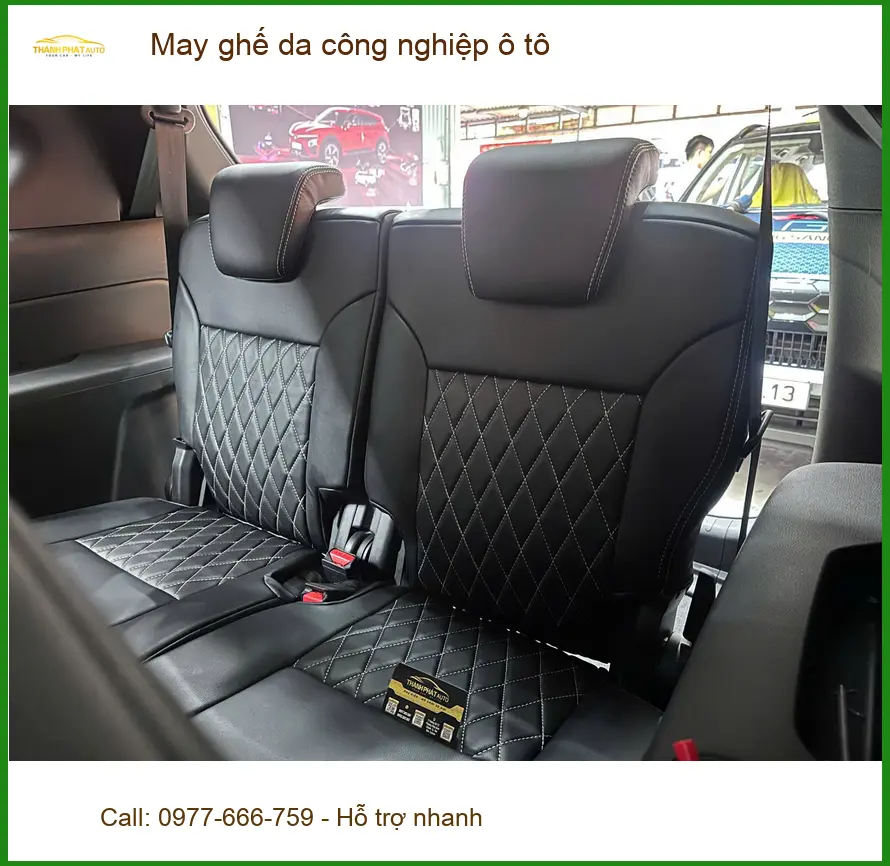 Anh Tuấn bọc ghế da công nghiệp ô tô Ford Everest tại Quận 11 ảnh thực tế 3