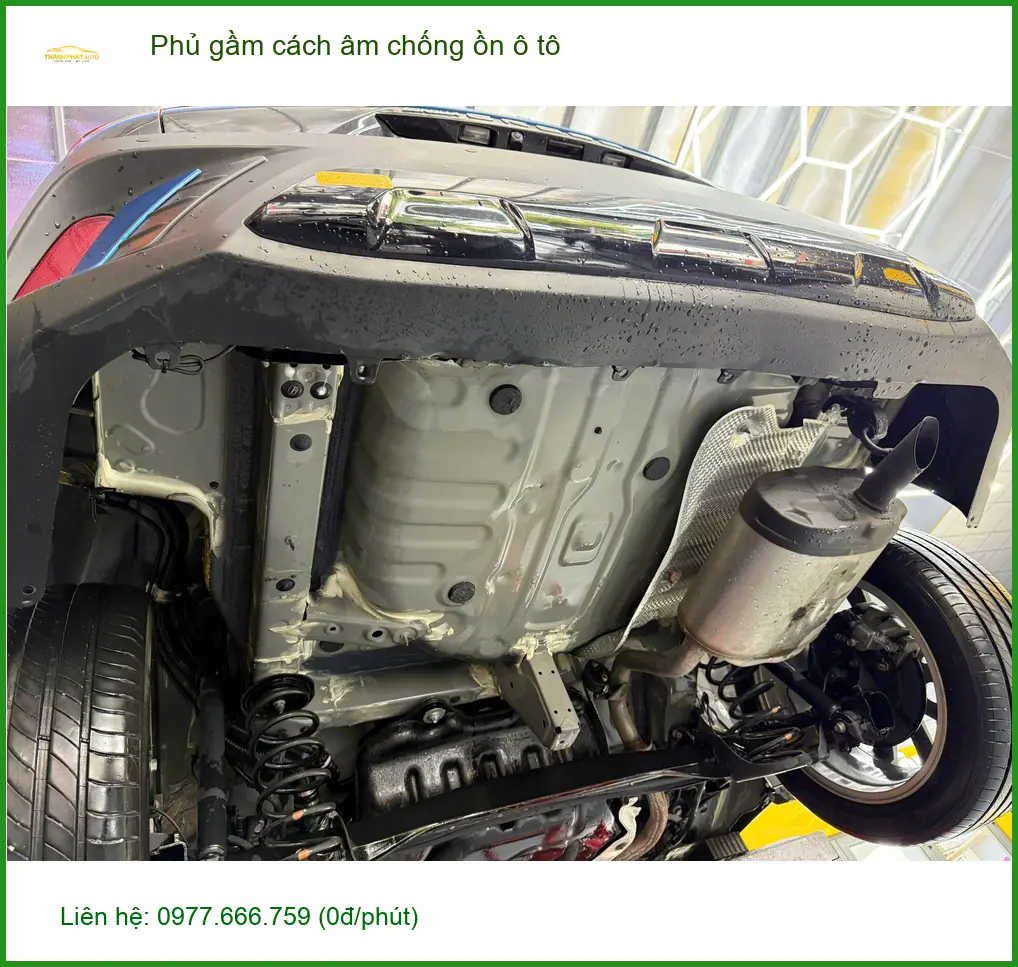 Anh Dũng phủ gầm cách âm chống ồn ô tô Toyota Vios tại Quận Tân Bình