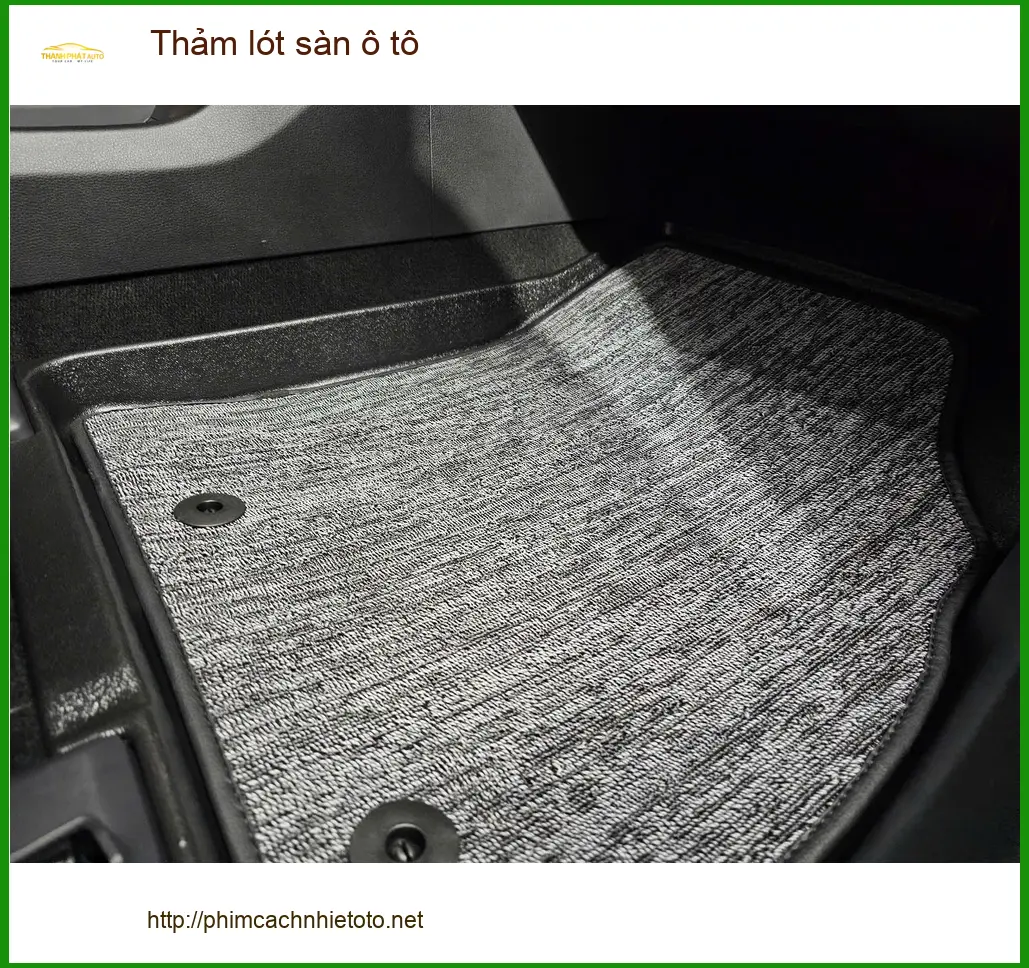 Chị Thanh lắp thảm lót sàn ô tô cao cấp cho Honda CRV tại Quận 2 ảnh thực tế 2