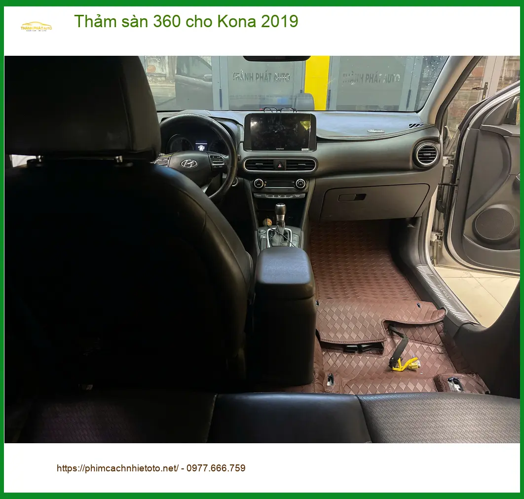 Chị Minh Thư lắp thảm sàn 360 cho Kona 2019 tại Gò Vấp giữ nội thất luôn tinh tươm ảnh thực tế 2