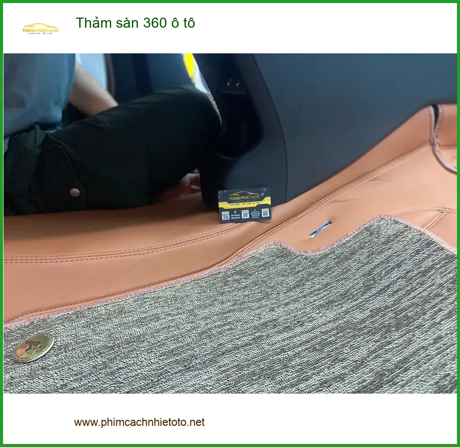 Chị An lắp thảm sàn 360 ô tô cho Hyundai Creta tại Nhà Bè để nội thất luôn sạch đẹp ảnh thực tế 4