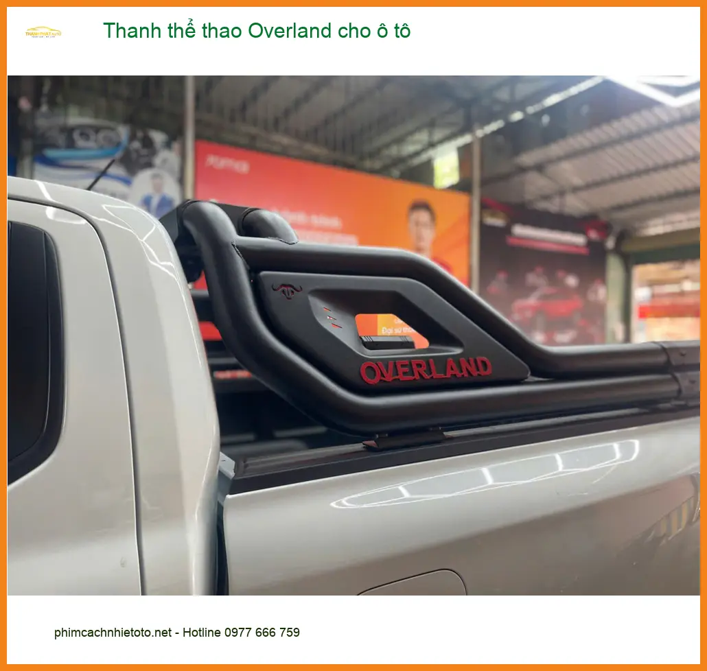 Cô Hạnh lắp thanh thể thao Overland Navara tại Quận Thủ Đức tăng cá tính ảnh thực tế 2