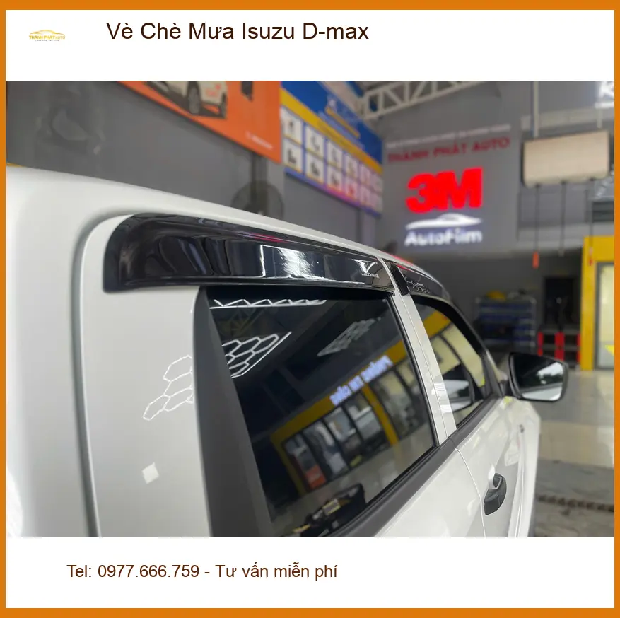 Anh Tấn lắp Vè Che Mưa Isuzu D-max để chắn nước mưa hiệu quả tại Quận 9