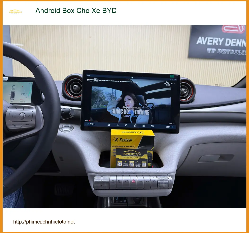 Chị Phương nâng cấp Android Box cho BYD tại Quận 12 giữ màn zin ảnh thực tế 4