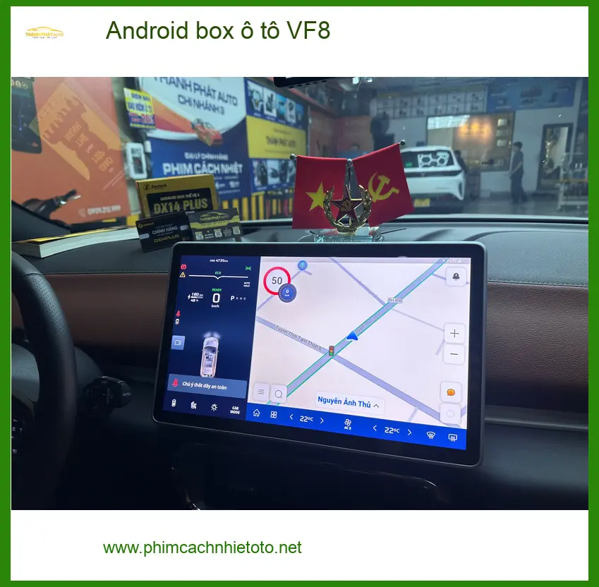 Chị Minh Thư lắp Android box ô tô VinFast VF8 tại Quận 9 để biến màn hình zin thành Smart TV ảnh thực tế 4