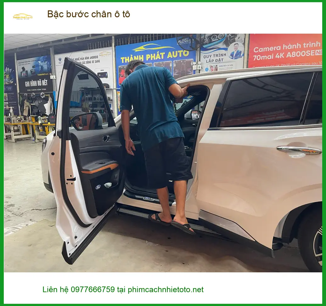 Anh Tùng gắn bậc bước chân ô tô cho Mazda CX-5 tại Quận 10 cho gia đình ảnh thực tế 4