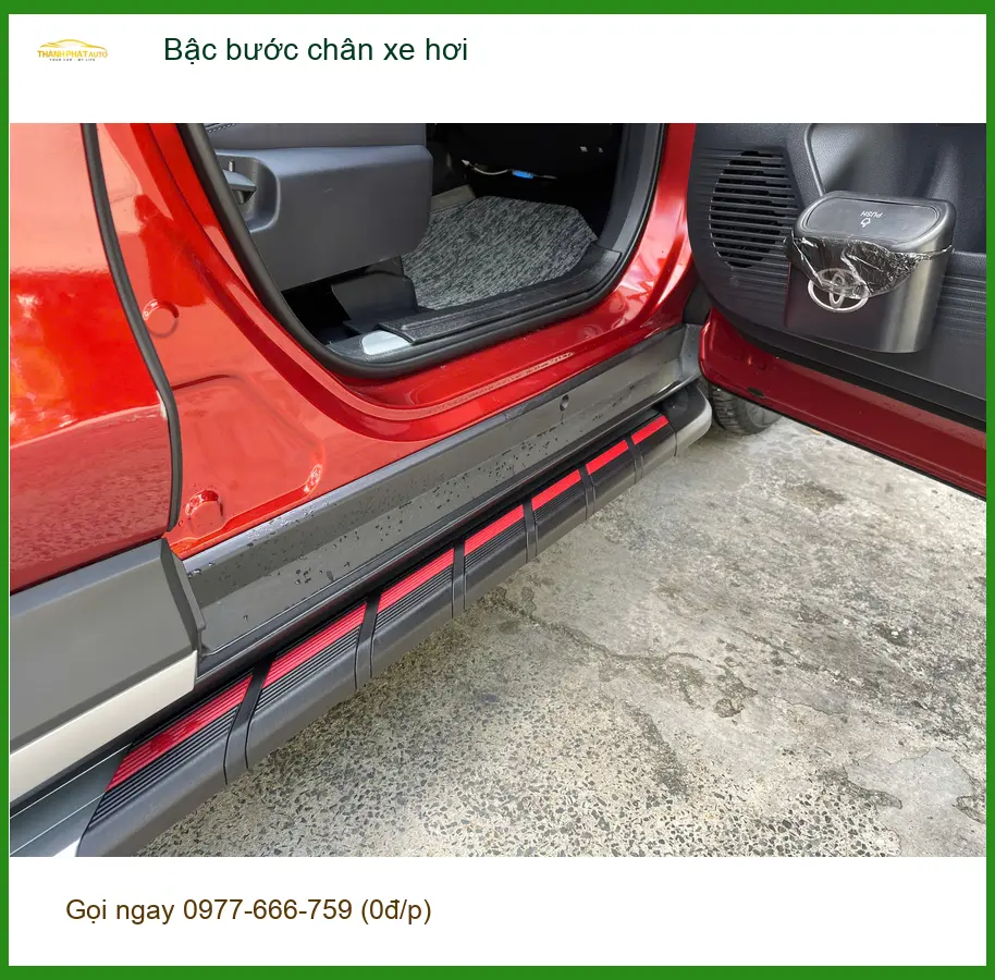 Anh Minh lắp bậc bước chân xe hơi Hyundai Accent tại Quận 5 để lên xuống xe dễ dàng hơn