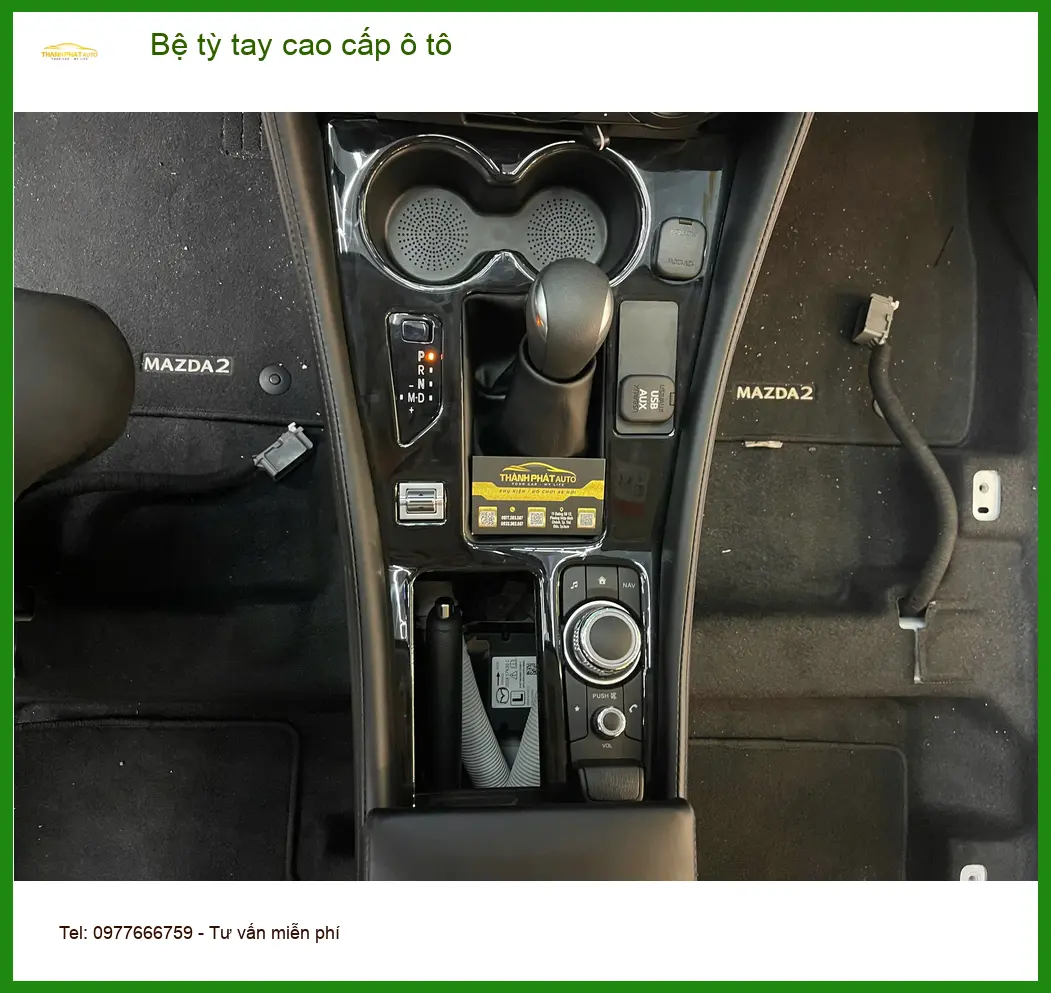 Chú Hùng lắp bệ tỳ tay cao cấp ô tô cho Honda CRV tại Quận 6 để lái xe thoải mái hơn ảnh thực tế 2