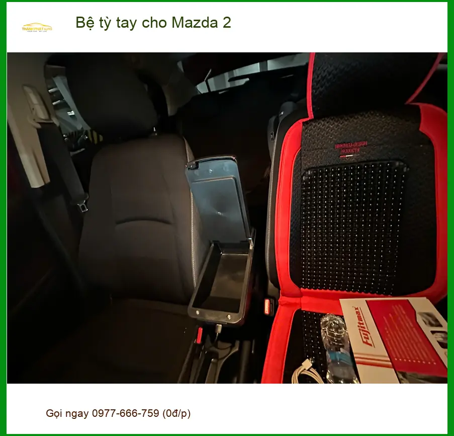 Anh Duy lắp bệ tỳ tay cho Mazda 2 tại Quận 7 để đỡ mỏi tay khi lái xe ảnh thực tế 2