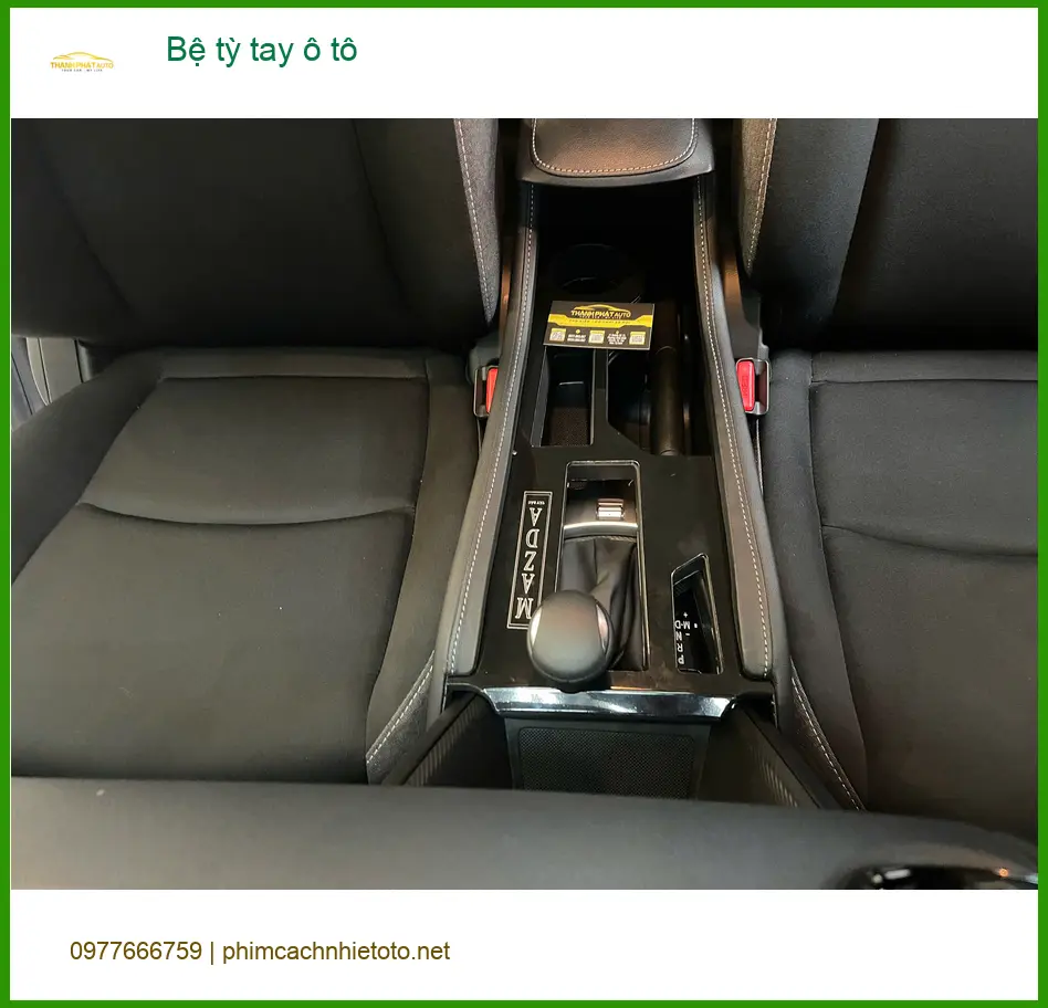 Anh Quốc Huy lắp bệ tỳ tay ô tô cho Hyundai Accent tại Quận 9 ảnh thực tế 2