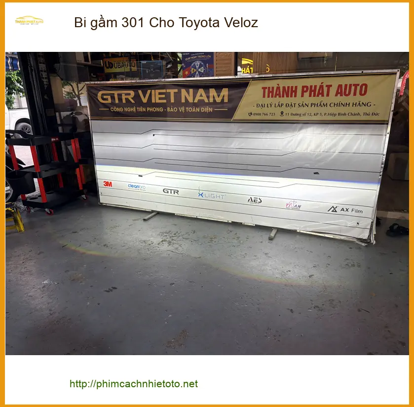 Anh Khải Lắp Bi Gầm 301 Cho Toyota Veloz Tại Quận 9 Để Tăng Sáng Đi Đêm