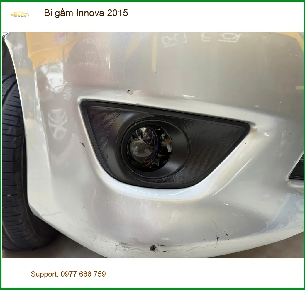 Anh Khôi độ bi gầm Toyota Innova 2015 tại Quận 4 vì đèn zin không đủ sáng khi đi đêm ảnh thực tế 2