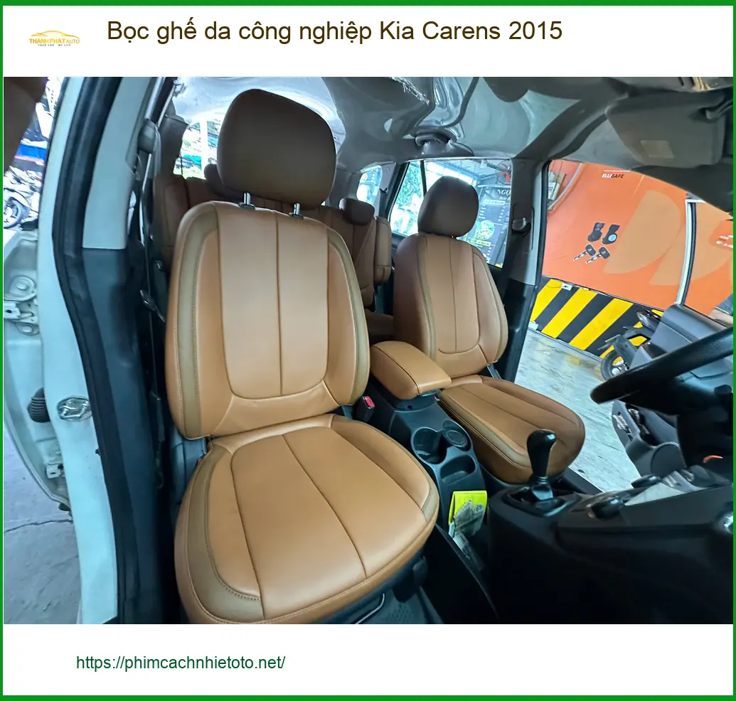 Anh Khang bọc ghế da công nghiệp Kia Carens 2015 để nâng tầm nội thất tại Cần Giờ