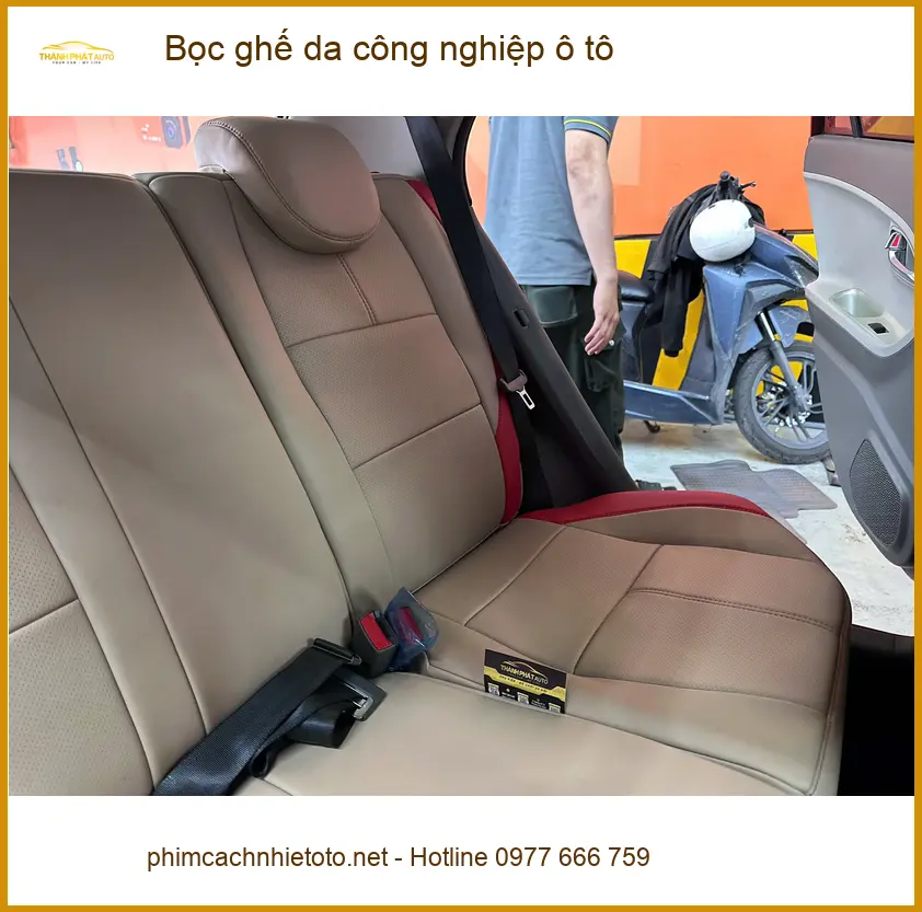 Chị Thảo bọc ghế da công nghiệp ô tô Hyundai Accent tại Quận 2 ảnh thực tế 4