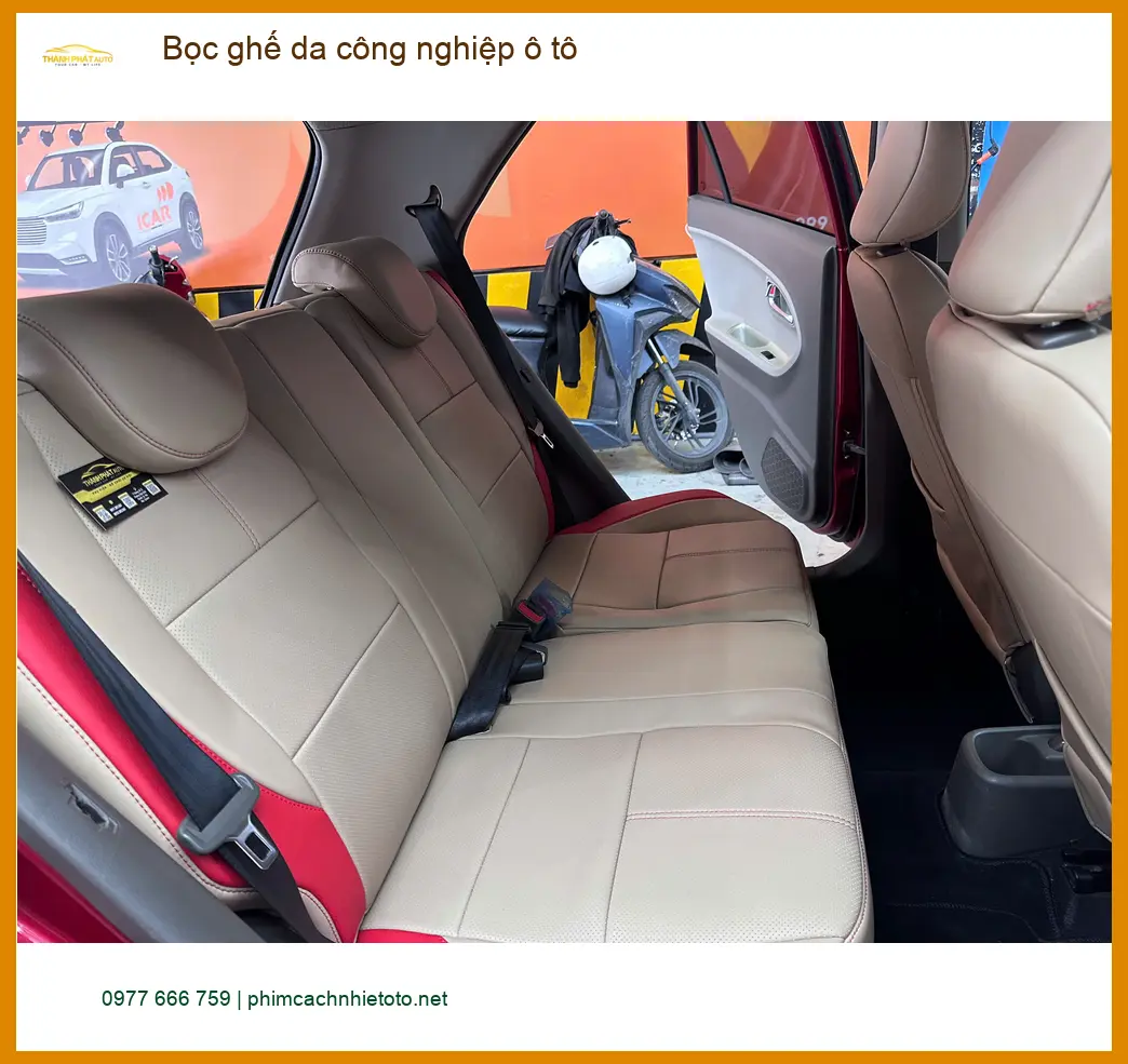 Anh Duy bọc ghế da công nghiệp ô tô cho Toyota Vios tại Quận 6 làm mới không gian xe ảnh thực tế 4