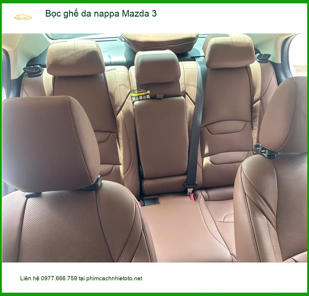 Cô Thảo bọc ghế da Nappa Mazda 3 tại Thủ Đức để dễ vệ sinh và sang trọng.