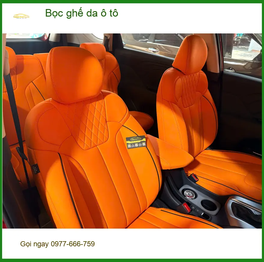 Chú Minh bọc ghế da ô tô Honda CR-V tại Quận 4 cho nội thất luôn mới ảnh thực tế 4