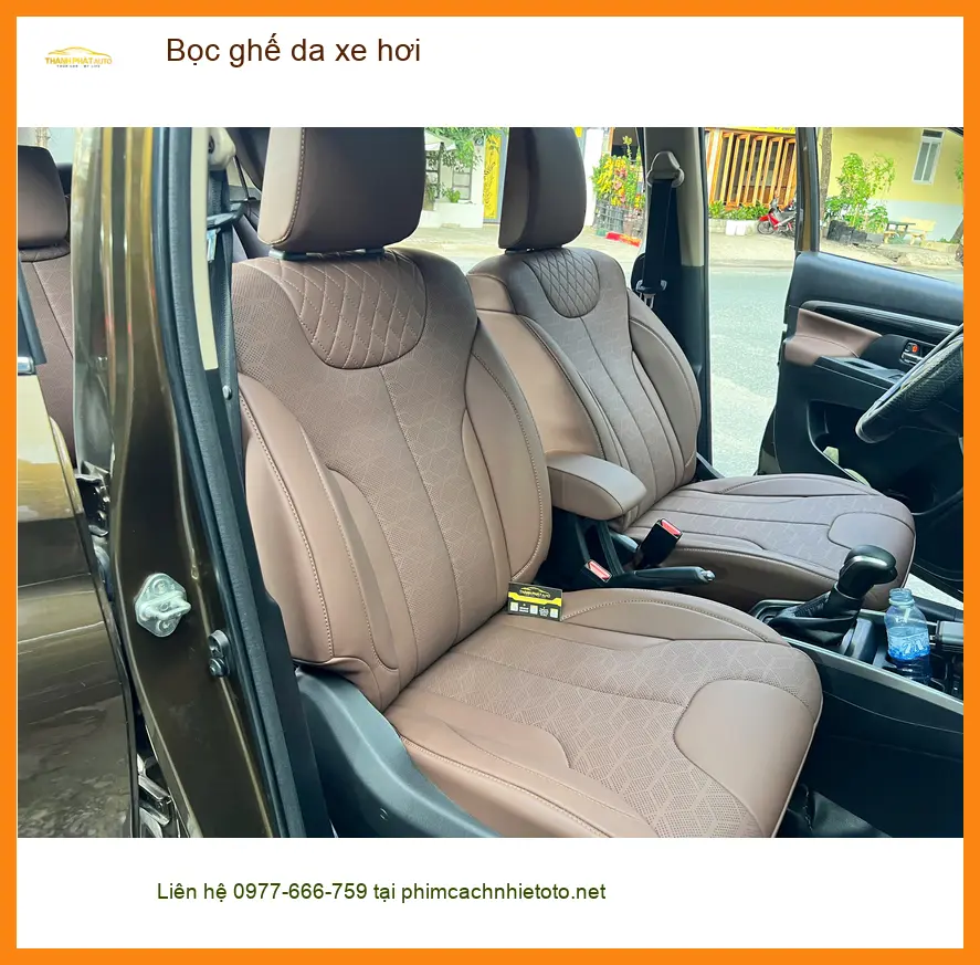 Anh Minh bọc ghế da Hyundai Accent tại Cần Giờ để nội thất sang trọng hơn ảnh thực tế 4