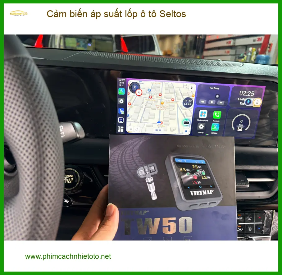 Anh Khang lắp cảm biến áp suất lốp ô tô Seltos tại Quận 9 để tránh thủng lốp bất ngờ