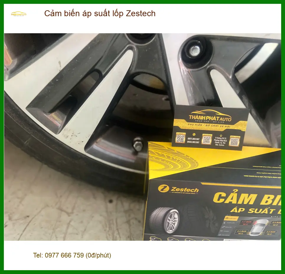 Bác Hưng lắp cảm biến áp suất lốp Zestech cho Hyundai Accent tại Quận 6 để an tâm lái xe ảnh thực tế 4