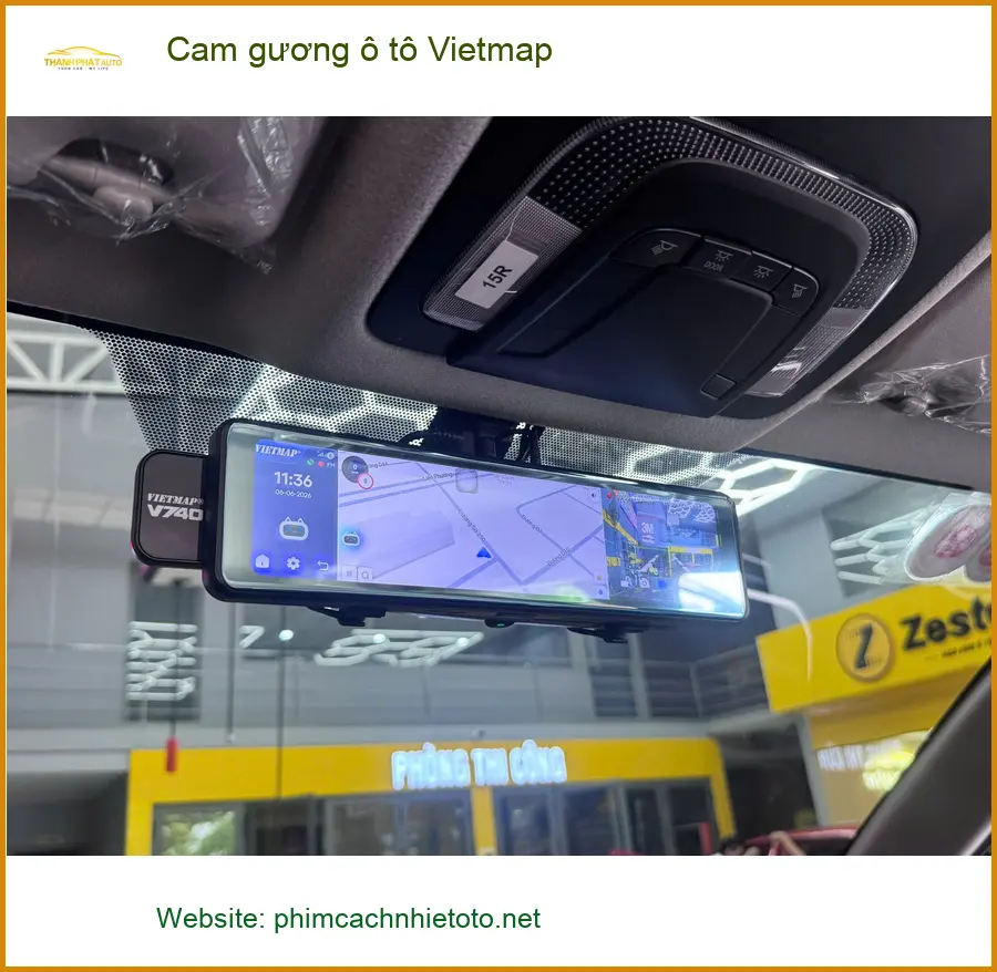 Anh Trọng lắp Cam gương ô tô Vietmap cho Kia K3 tại Quận 12 để ghi lại hành trình. ảnh thực tế 4