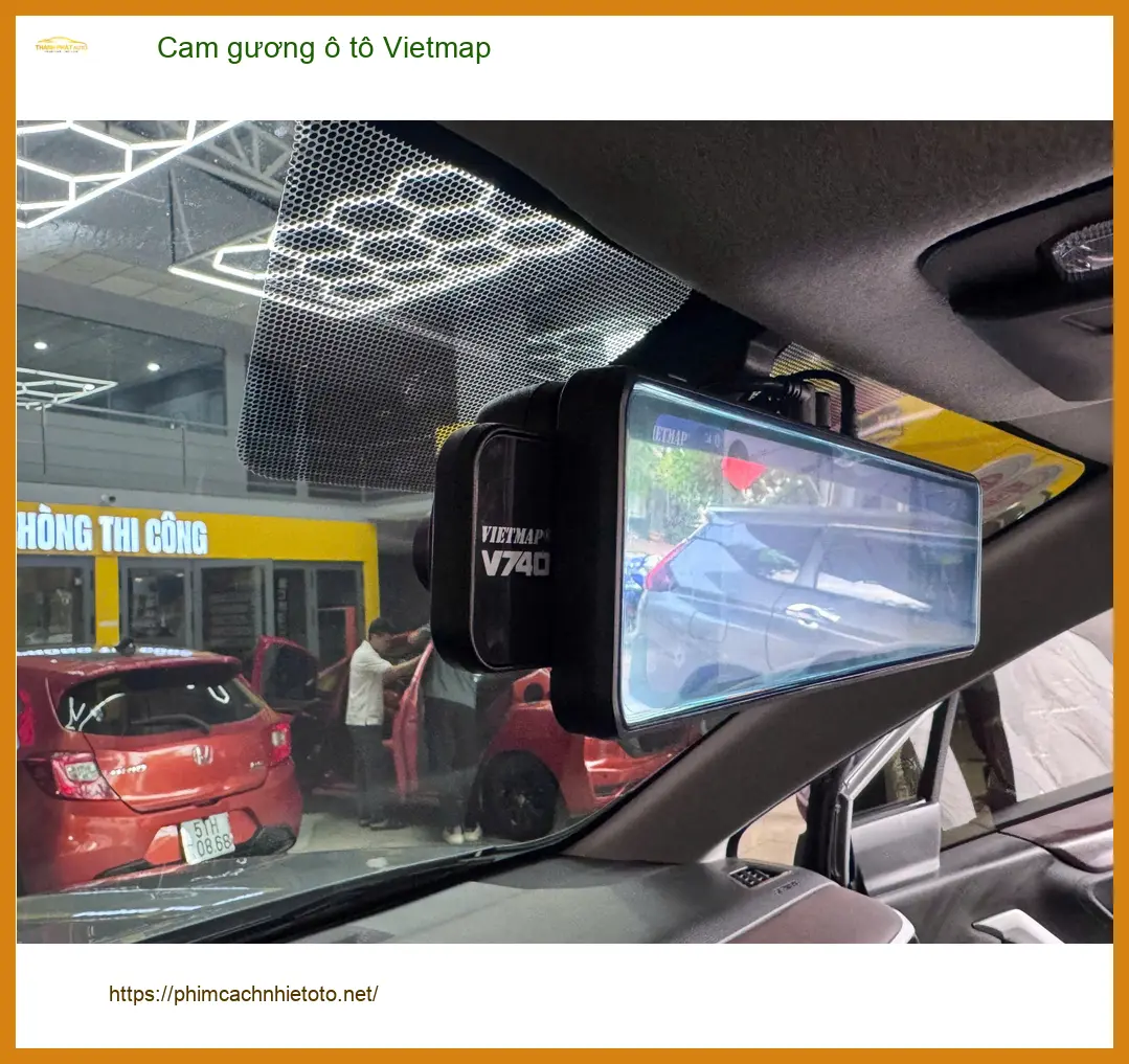 Anh Khang lắp cam gương Vietmap ô tô cho Hyundai Accent tại Q. Tân Bình